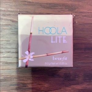 Benefit Hoola lite bronzer